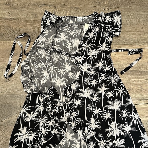 Blue Rain Francesca's Dress Tropical Wrap Dress Large Resort Spring Break NWT - Picture 5 of 12